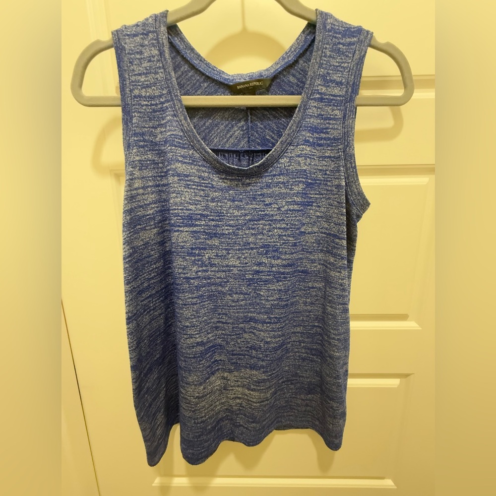 Banana Republic. Blue Slub Space Dye Tank Top. Size Small.